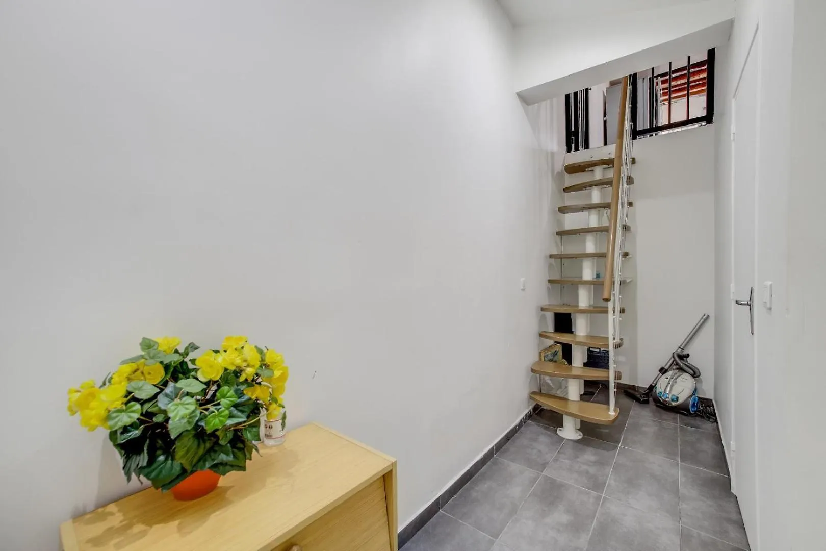 Montorgueil Center アパート *